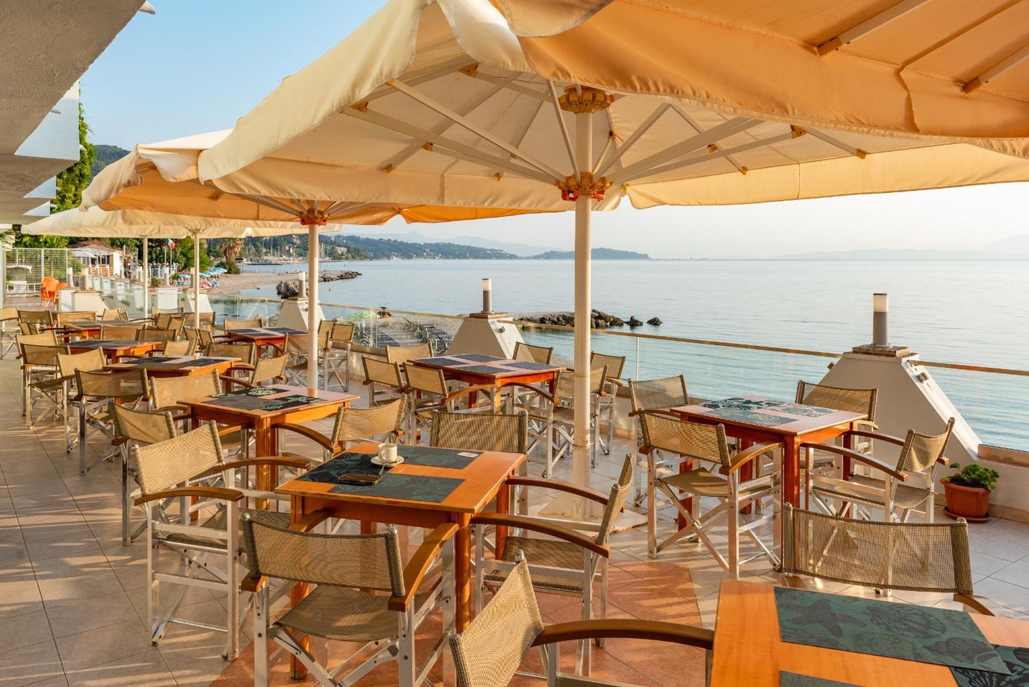 Corfu Maris Hotel Benitses  Exterior photo